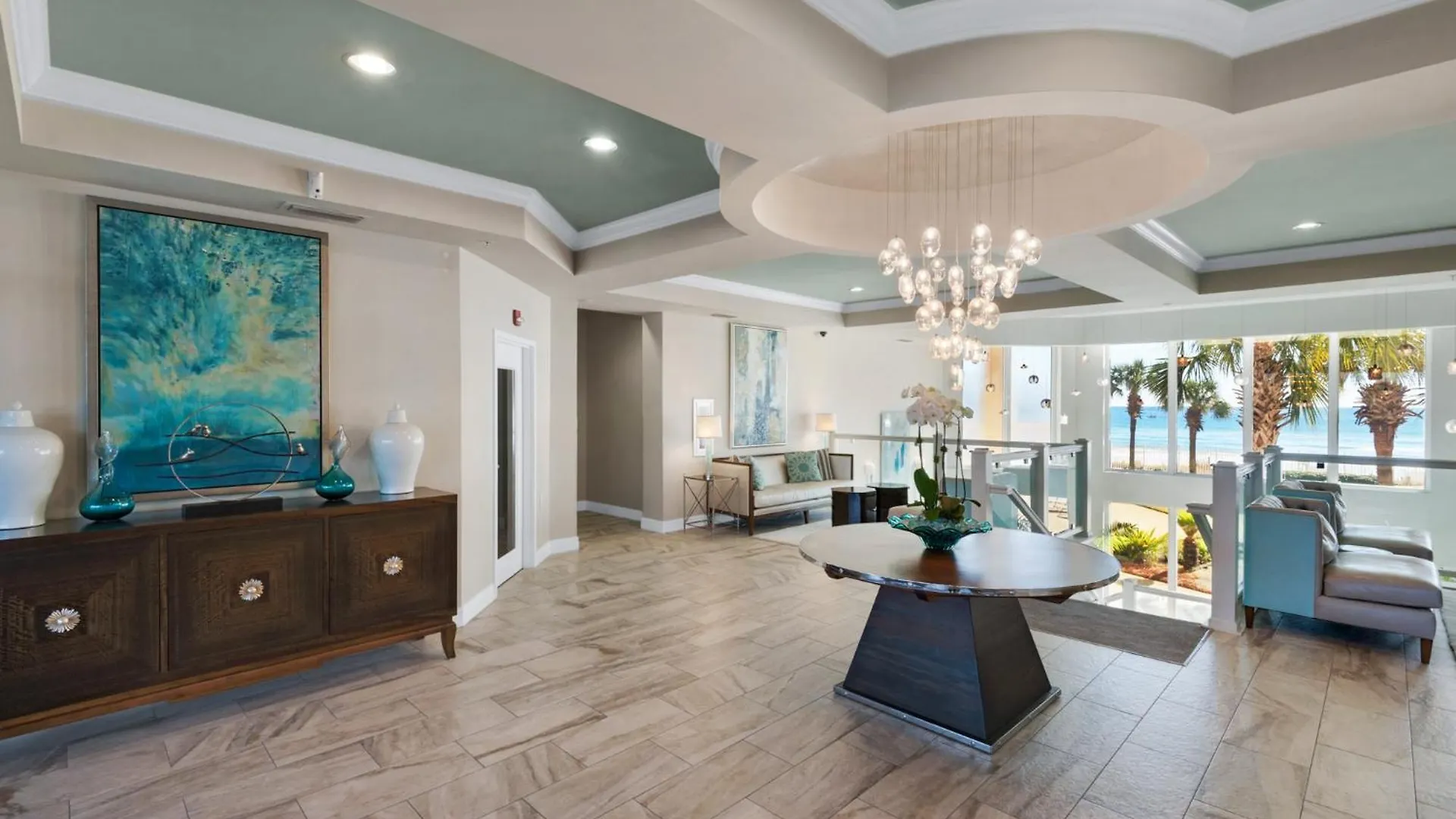 Beautiful Spacious Penthouse 2 Story Beach Front Condo Sleeps 12! Destin 0*,  United States