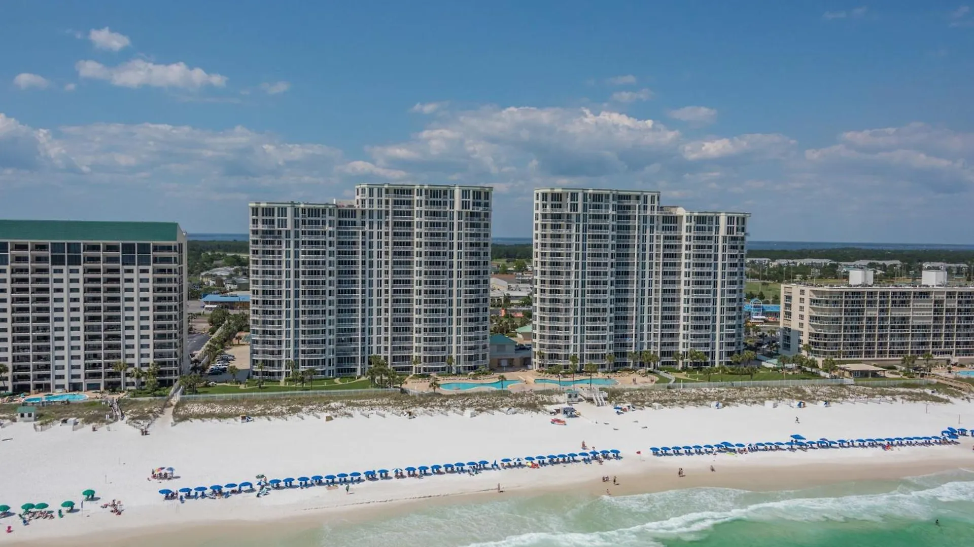 Beautiful Spacious Penthouse 2 Story Beach Front Condo Sleeps 12! Destin