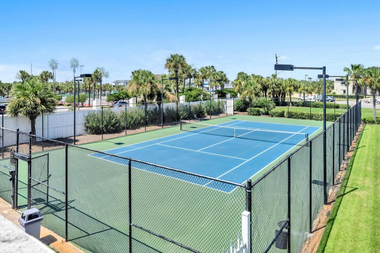 Beautiful Spacious Penthouse 2 Story Beach Front Condo Sleeps 12! Destin 0*,